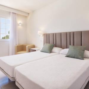 Apartamento 2 habitaciones Hotel ILUNION Menorca Cala Galdana