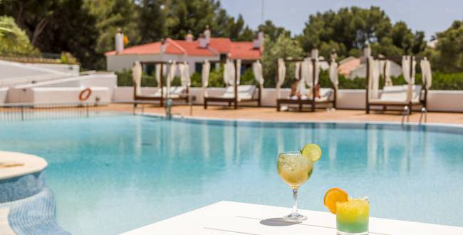 servicios hotel ILUNION Menorca servicios aparthotel menorca